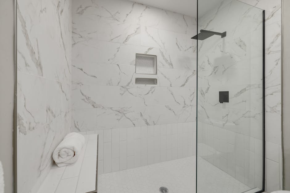 Modern walk in shower design
